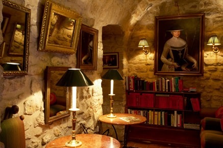 [Bar[3].jpg]